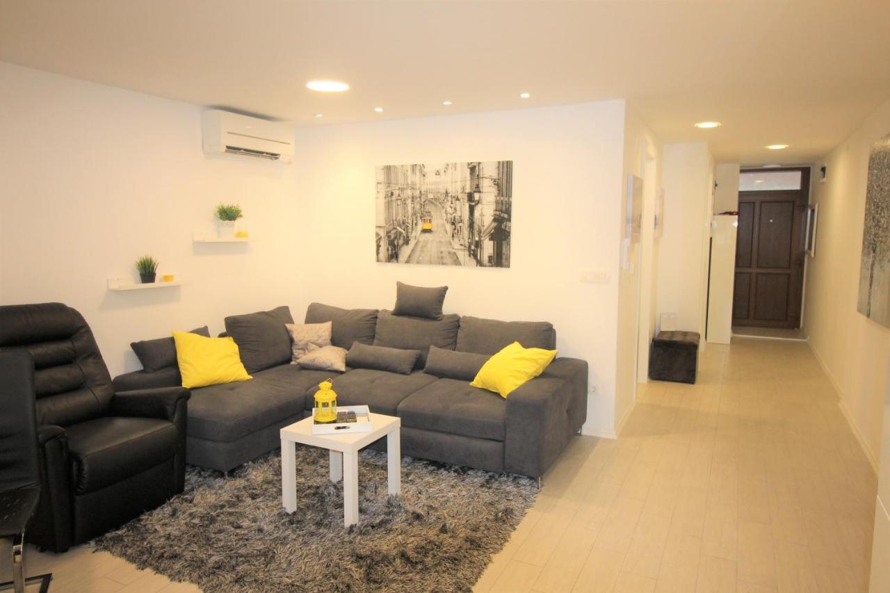 Apartment Pia シベニク エクステリア 写真