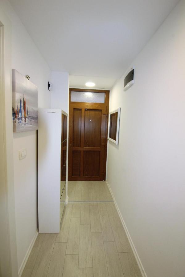 Apartment Pia シベニク エクステリア 写真