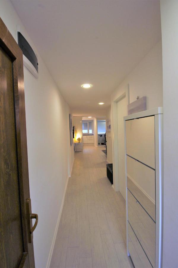 Apartment Pia シベニク エクステリア 写真